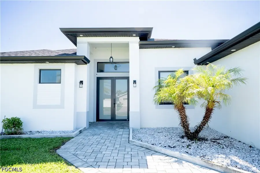 1005 NE 13th Place, Cape Coral, FL 33909 - #3