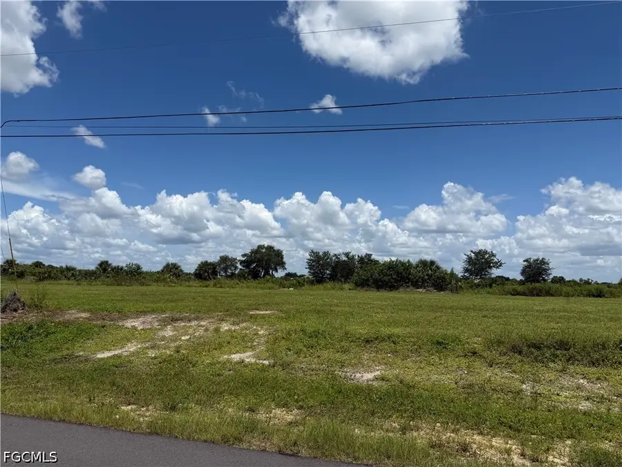 2113 NE 10th Place, Cape Coral, FL 33909 - #3