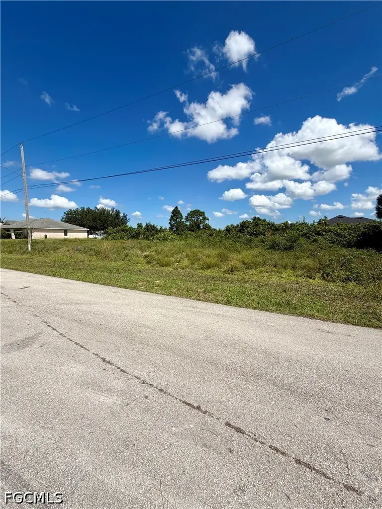 2606 42nd Street Sw, Lehigh Acres, FL 33976 - #3