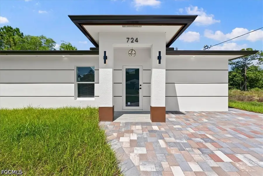 724 Anaconda Avenue S, Lehigh Acres, FL 33974 - #2