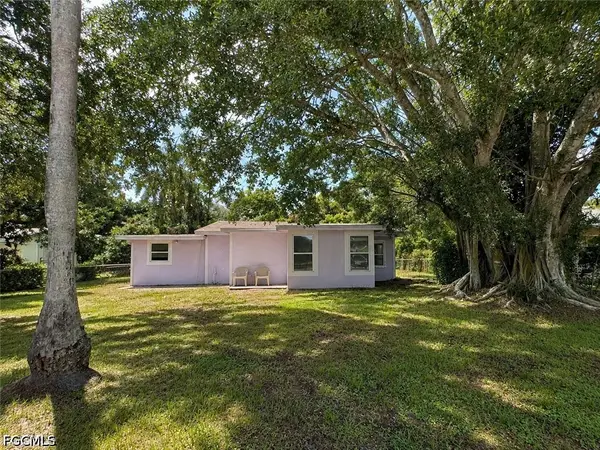 346 Muskegon Avenue, Fort Myers, FL 33905