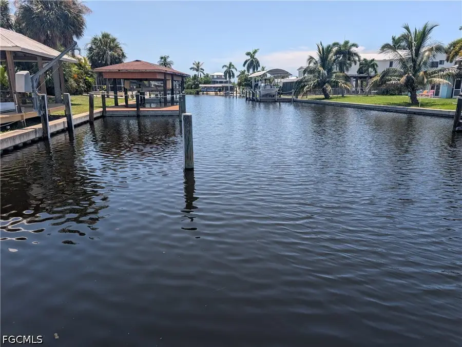 2727 Sanderling Court, Saint James City, FL 33956 - #3