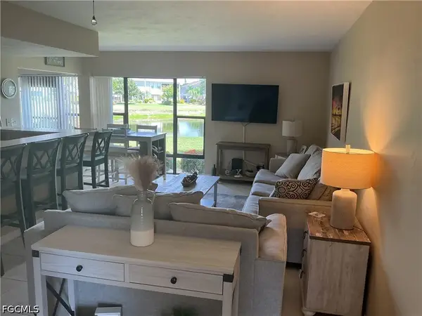 5550 Trailwinds Drive #615, Fort Myers, FL 33907
