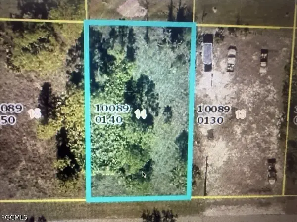 3806 20th Street Sw, Lehigh Acres, FL 33976