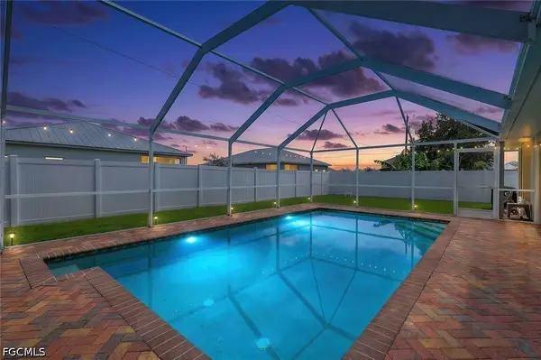 1815 NE 2nd Place, Cape Coral, FL 33909
