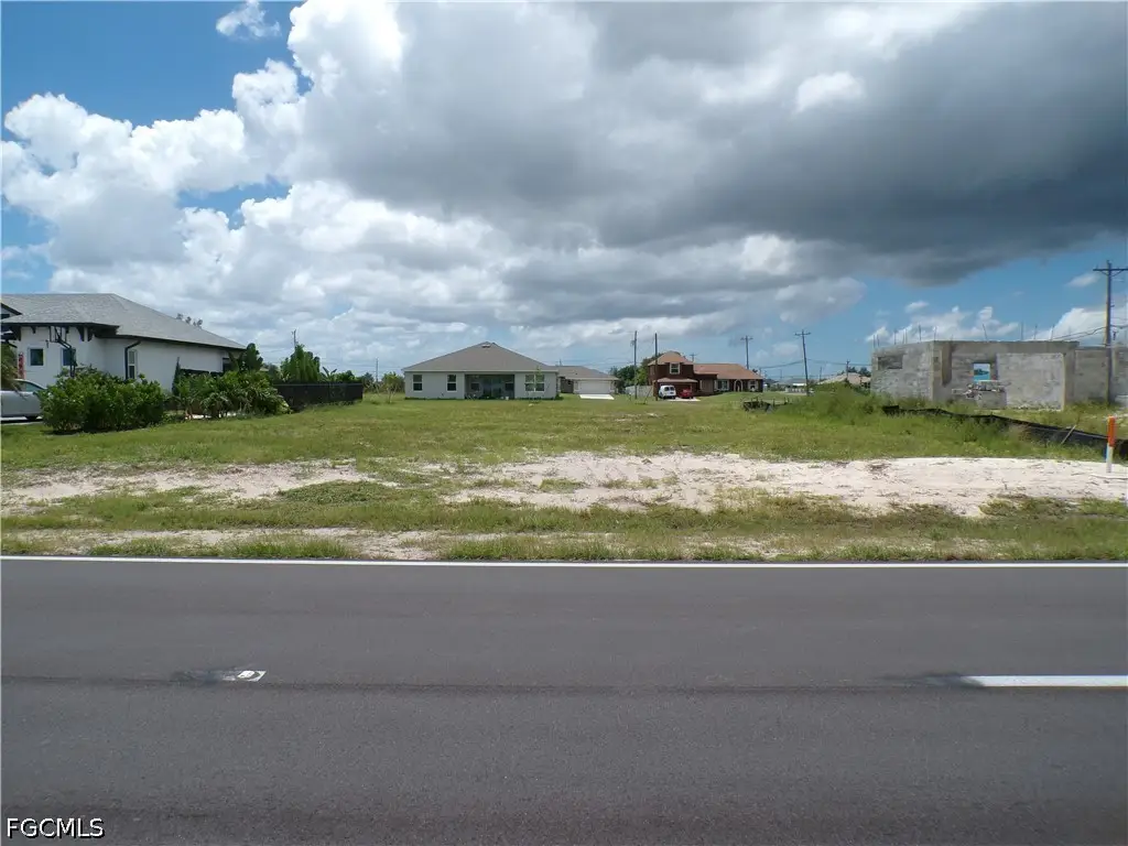 420 Diplomat Parkway E, Cape Coral, FL 33909 - #1
