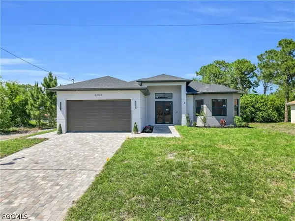 4204 3rd Street W, Lehigh Acres, FL 33971