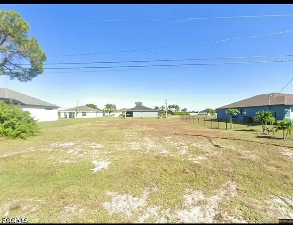 2413 NW 24th Street, Cape Coral, FL 33993
