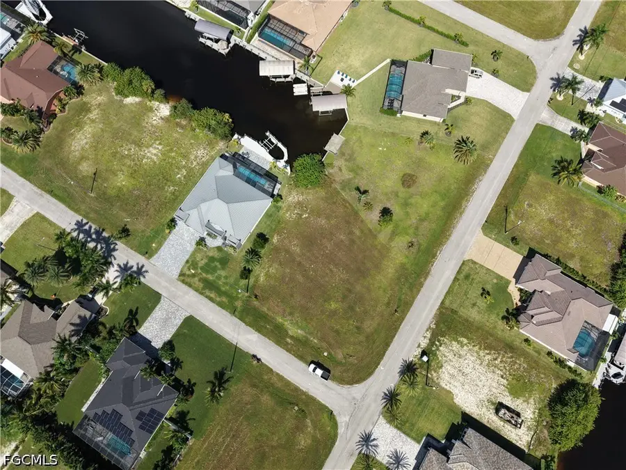 516 NW 33rd Avenue, Cape Coral, FL 33993 - #3