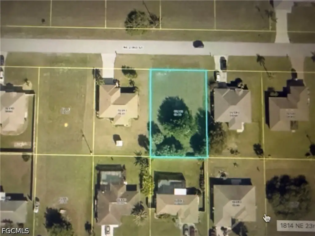 1814 NE 23rd Street, Cape Coral, FL 33909 - #1