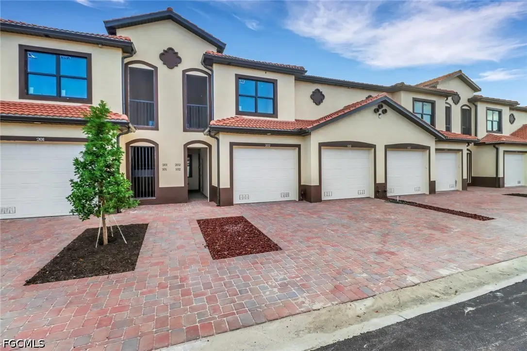 1802 Samantha Gayle Way #106, Cape Coral, FL 33914 - #1