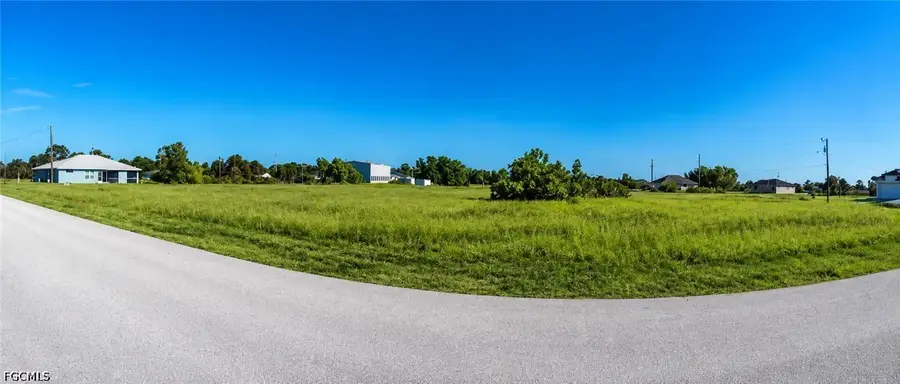 813 Jaguar Boulevard, Lehigh Acres, FL 33974 - #3