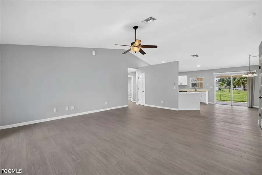228 Ambury Street, Fort Myers, FL 33913 - #3