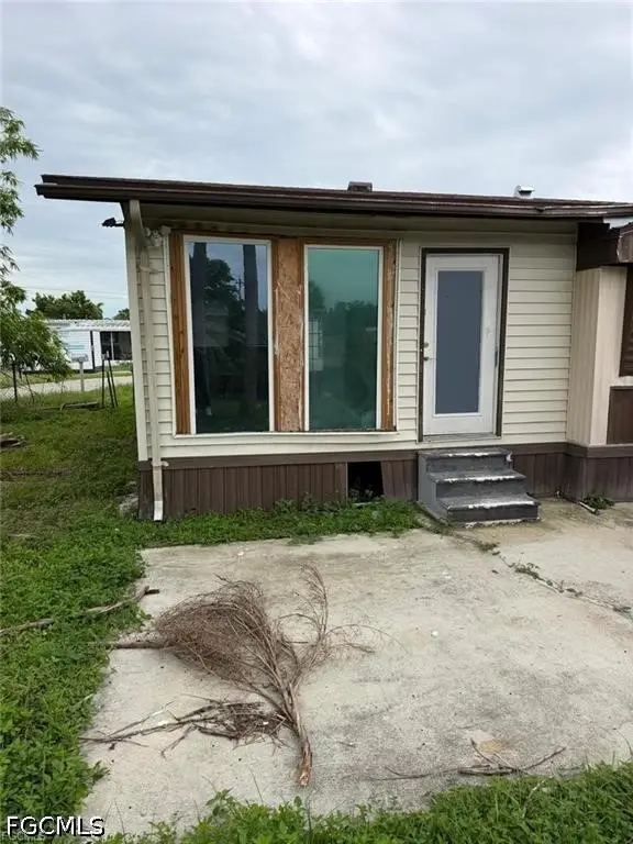 130 Lantern Place, North Fort Myers, FL 33917 - #3