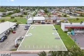 429 Cape Coral Parkway E, Cape Coral, FL 33904