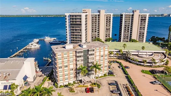 2350 W 1st Street #205, Fort Myers, FL 33901