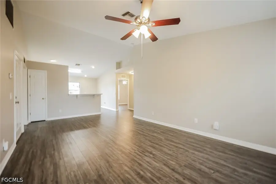 215 Manasota Street, Fort Myers, FL 33913 - #3