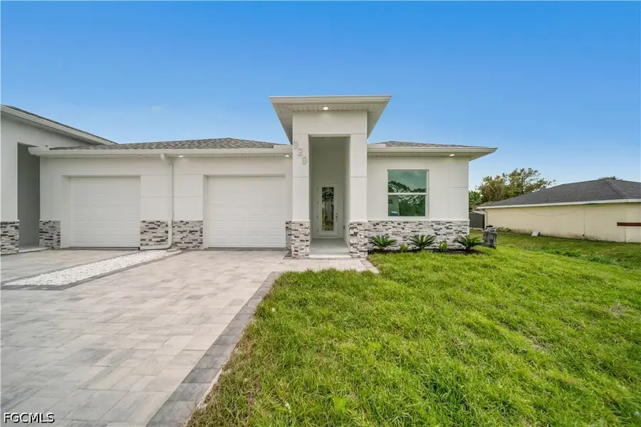 1153-1155 Countess Avenue, Lehigh Acres, FL 33974 - #2