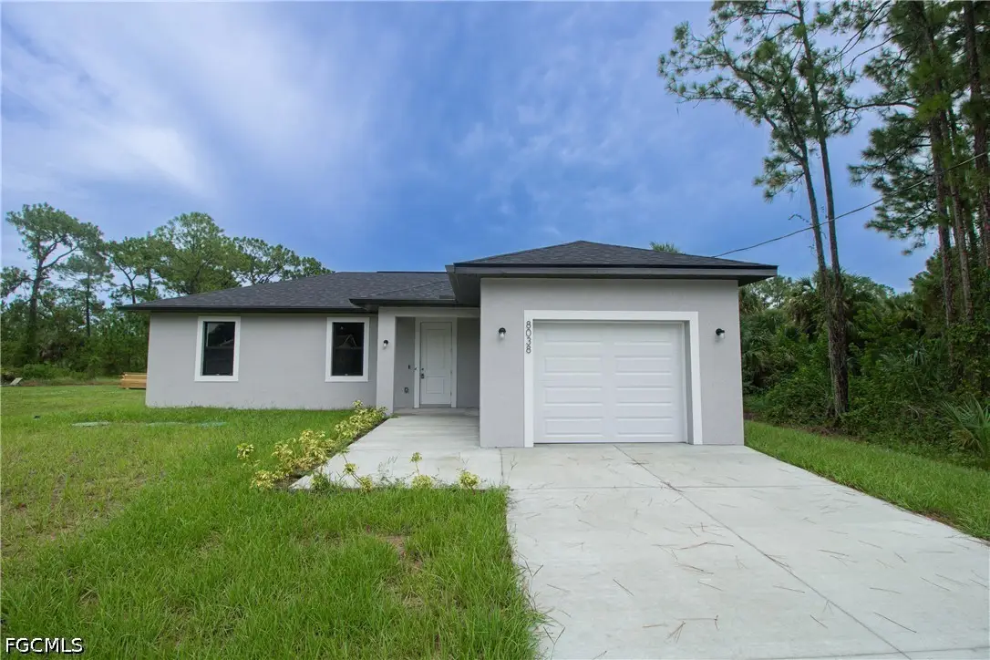 8038 Rolling Circle, Labelle, FL 33935 - #1
