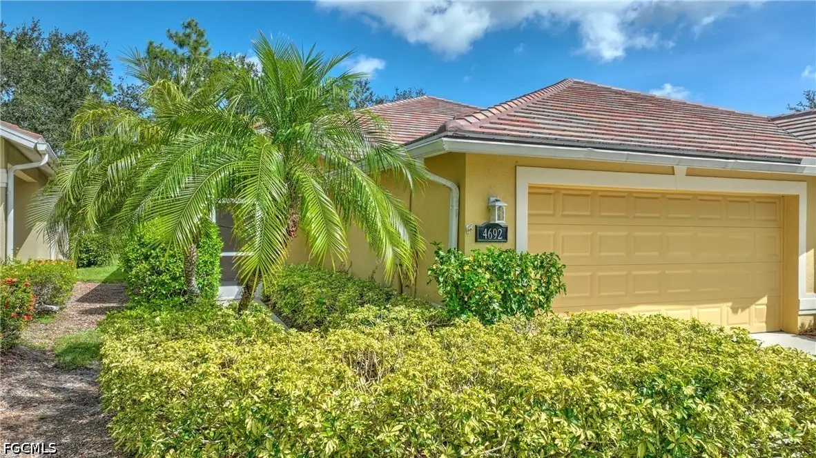 4692 Fairloop Run, Lehigh Acres, FL 33973 - #1