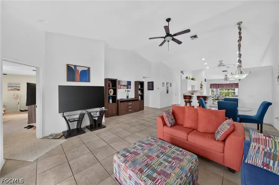 3515 SW Santa Barbara Place, Cape Coral, FL 33914 - #3