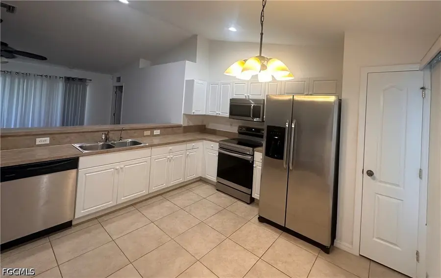 3009 37th Street W, Lehigh Acres, FL 33971 - #3