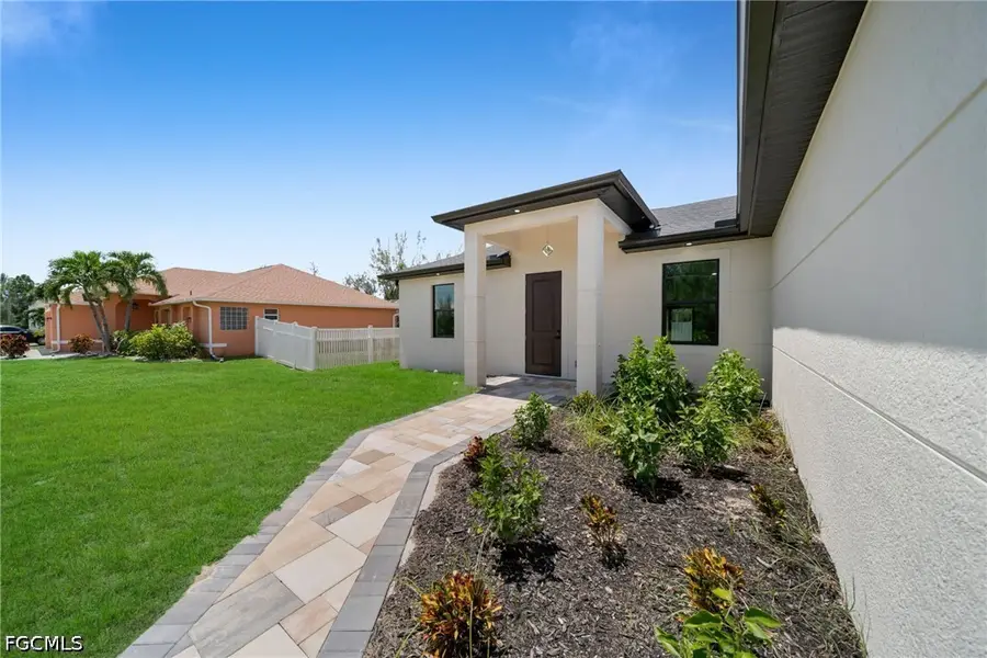 1122 NW 26th Avenue, Cape Coral, FL 33993 - #2