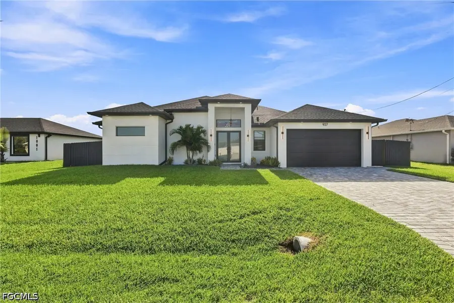927 NE 13th Place, Cape Coral, FL 33909 - #2