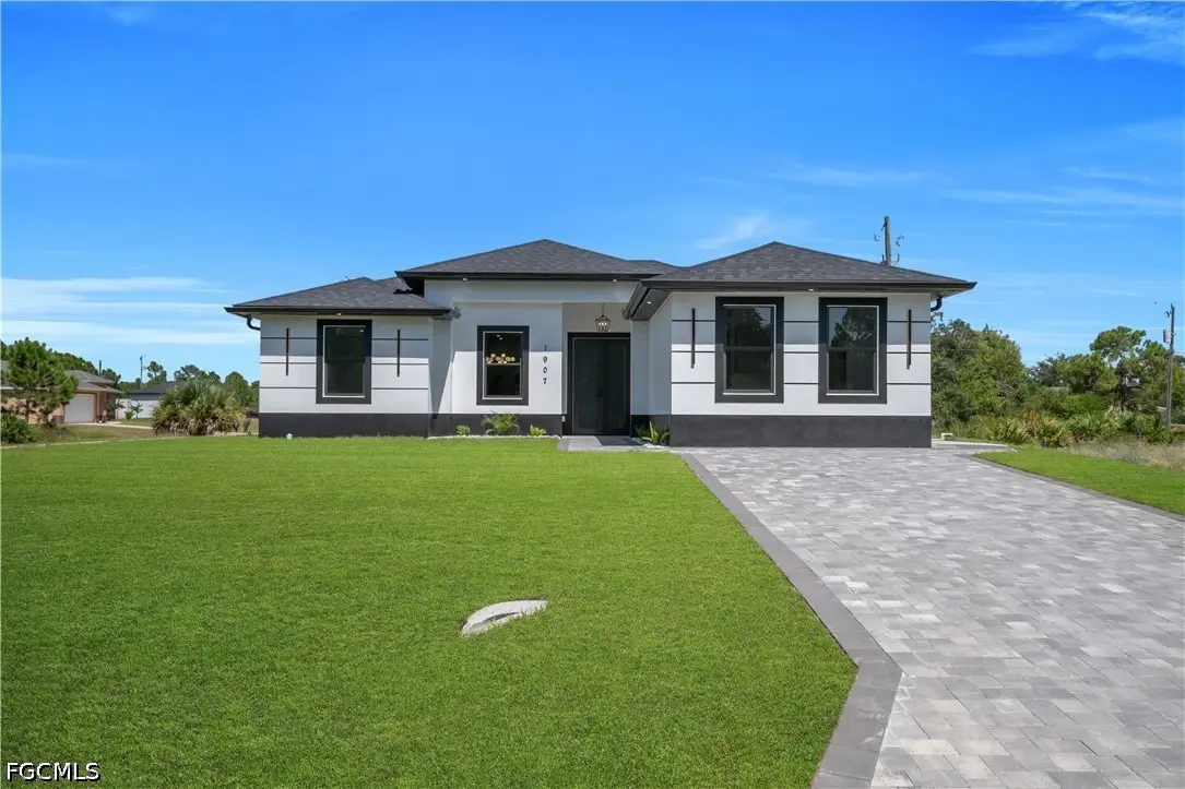 1907 W 14th Street, Lehigh Acres, FL 33972 - #1