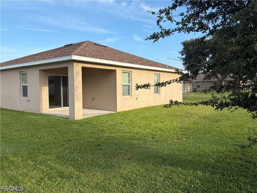 3011 SW 5th Place, Cape Coral, FL 33914 - #2