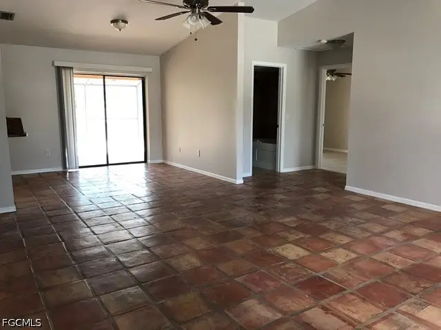 627 SE 10th Avenue, Cape Coral, FL 33990 - #2