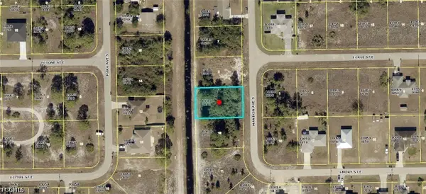 1024 Manikin Avenue S, Lehigh Acres, FL 33974