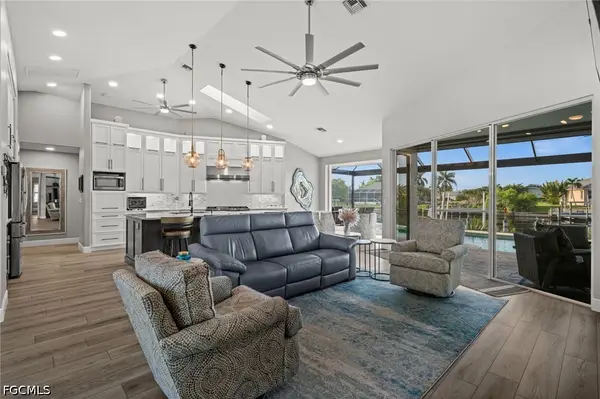 2212 SW 44th Terrace, Cape Coral, FL 33914