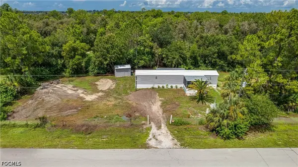 8352 Barbie Lane, North Fort Myers, FL 33917