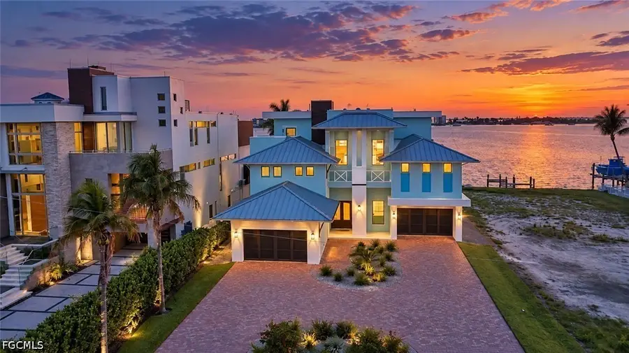 938 San Carlos Drive, Fort Myers Beach, FL 33931 - #2