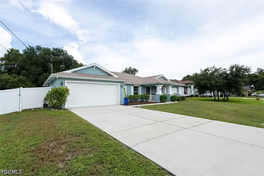 715 Zendor Avenue, Fort Myers, FL 33913 - #2