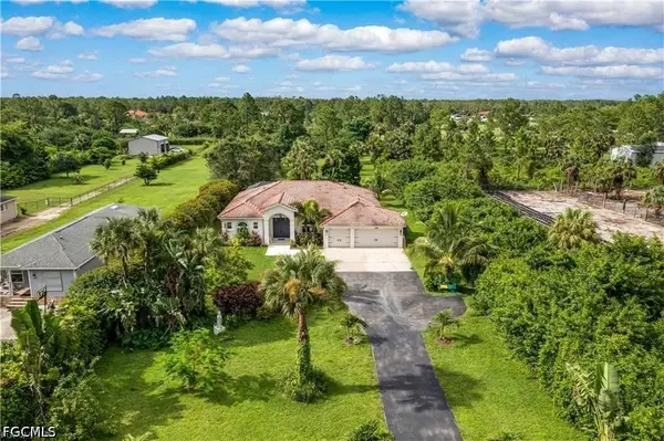 2991 20th Avenue Ne, Naples, FL 34120