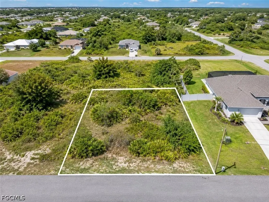 3114 24th Street Sw, Lehigh Acres, FL 33976 - #2