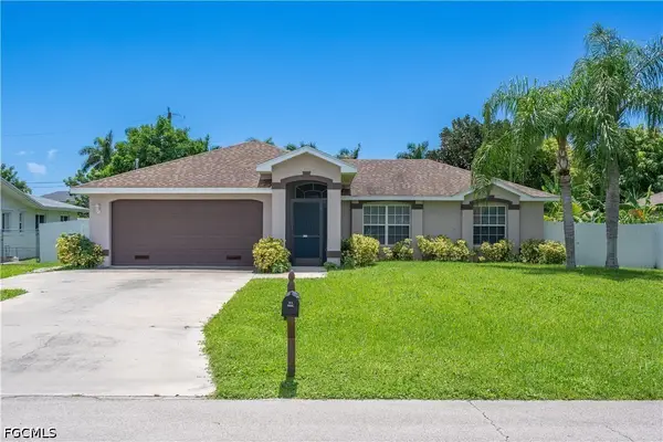 626 Retunda Parkway W, Cape Coral, FL 33904