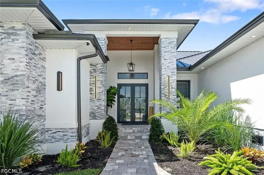 2802 Gleason Parkway, Cape Coral, FL 33914 - #3