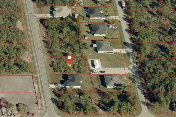 1846 Richmond Avenue N, Lehigh Acres, FL 33972