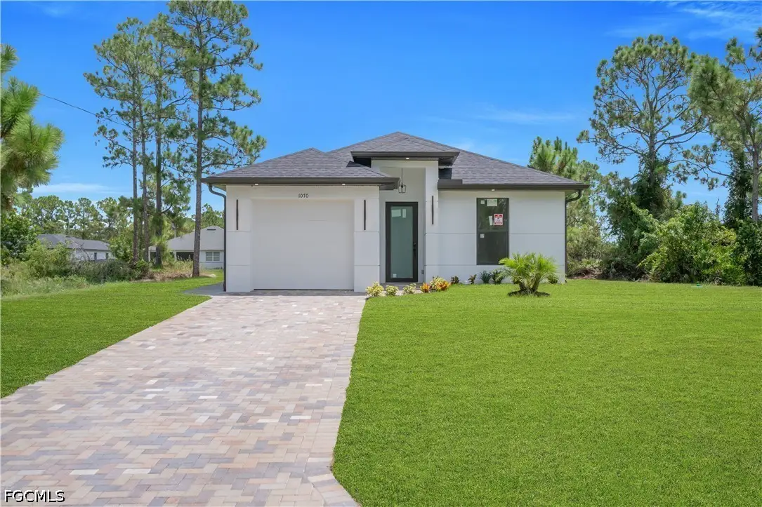 1070 Fayette Avenue, Lehigh Acres, FL 33974 - #1