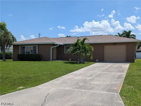 2215 SE 8th Avenue, Cape Coral, FL 33990