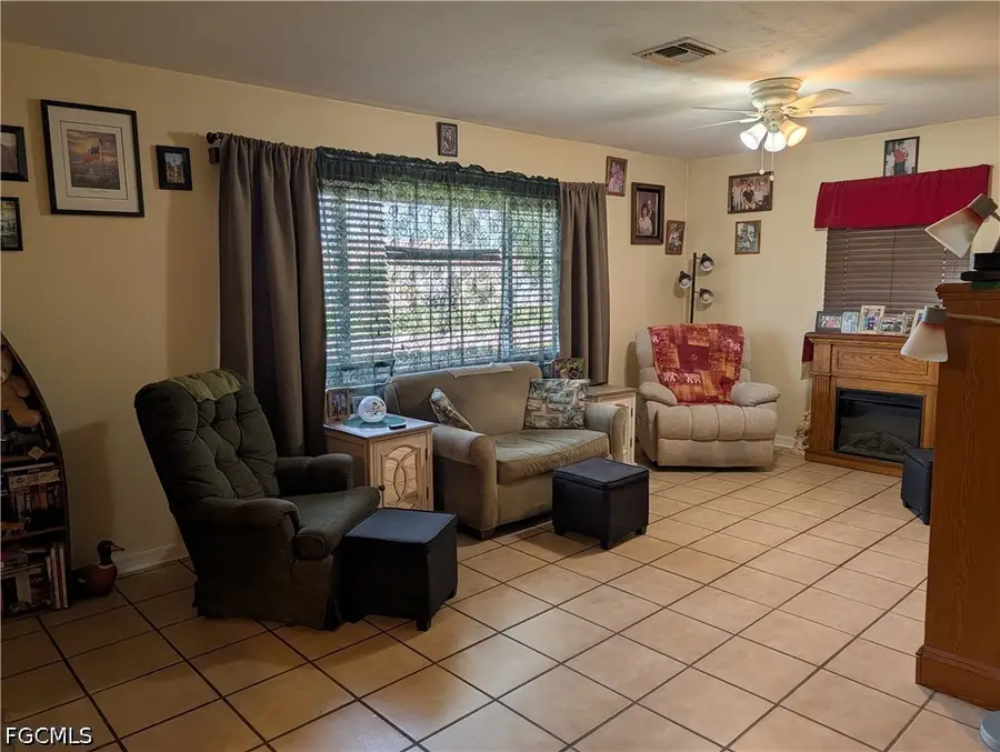 2215 SE 8th Avenue, Cape Coral, FL 33990 - #3