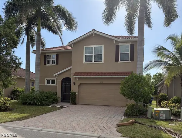3272 Royal Gardens Avenue, Fort Myers, FL 33916