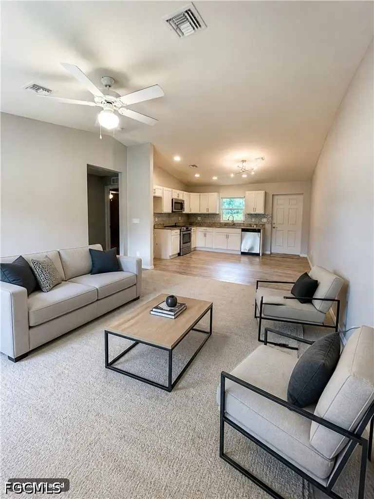 5013 SE Tradewinds Circle, Labelle, FL 33935 - #2