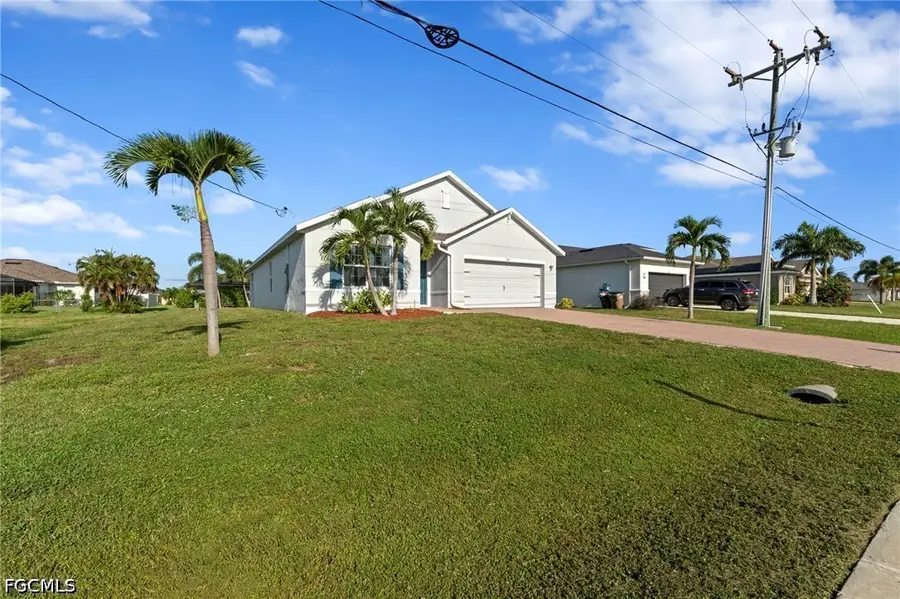 332 SW 29th Avenue, Cape Coral, FL 33991 - #3
