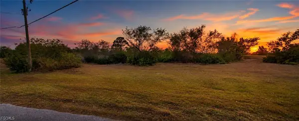 1146 NW 28th Avenue, Cape Coral, FL 33993