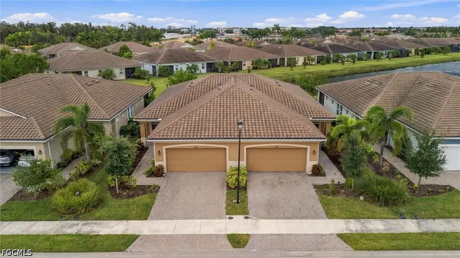 10360 Bonavie Cove Drive, Fort Myers, FL 33966 - #2