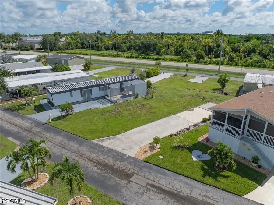 241 Daisy Avenue, Fort Myers, FL 33908 - #3